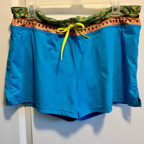 Athleta Running Shorts LINER Drawstring & Elastic size Large - Picture 10 of 10